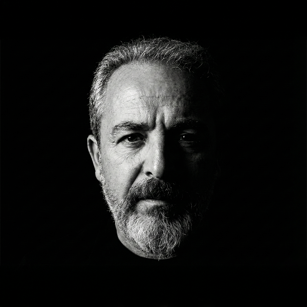 İsmail Kurtulan siyah beyaz portre